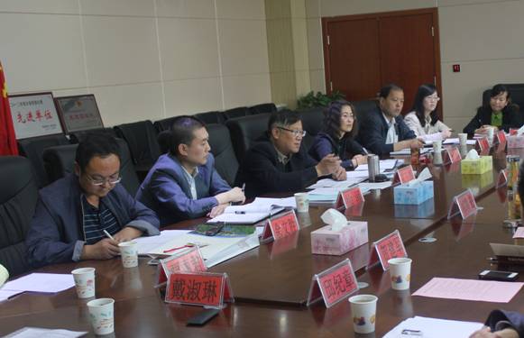 協(xié)調(diào)對(duì)接，有序推進(jìn)保稅物流中心項(xiàng)目建設(shè)